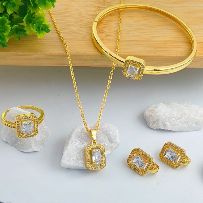 parure 4 pièce