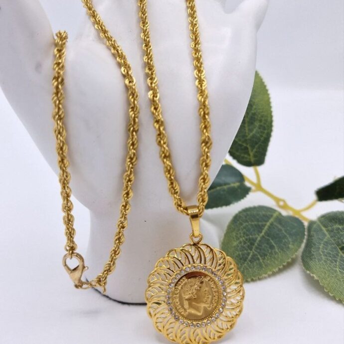 chaine Krifcha+pendentif wiza