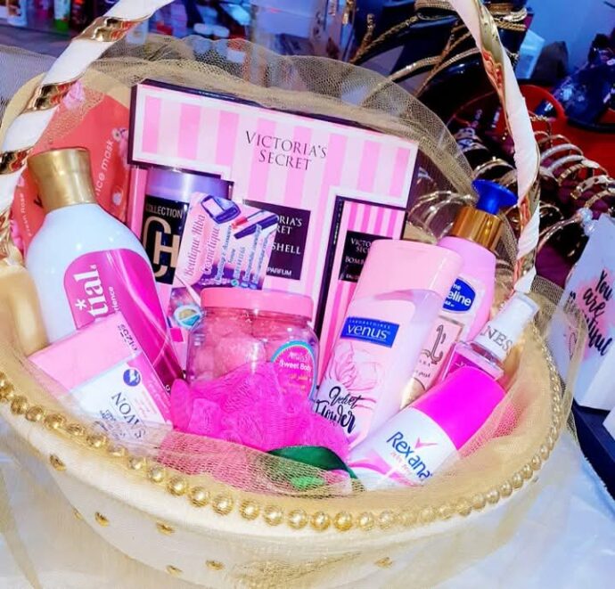 pack cosmétiques 11 pièce