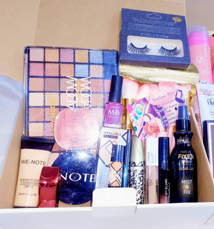 pack maquillage 14 piece