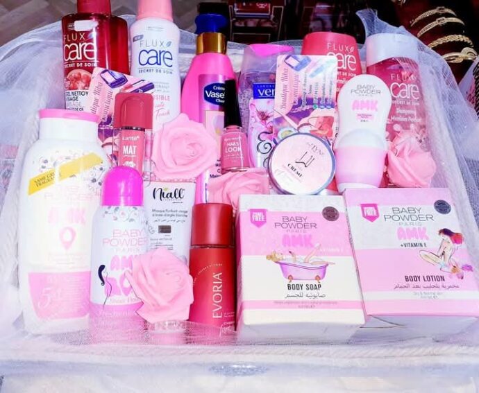 pack cosmétiques 16 pièce