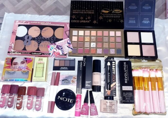 pack maquillage 25 pièce