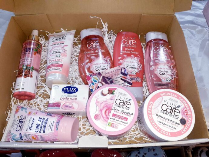 pack cosmétiques 9 piece