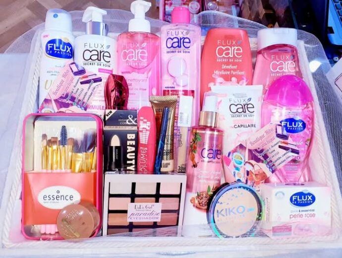 Pack maquillage et cosmétiques 20 pièce