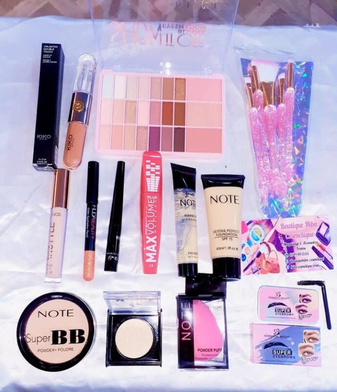 pack  maquillage 13 pièce
