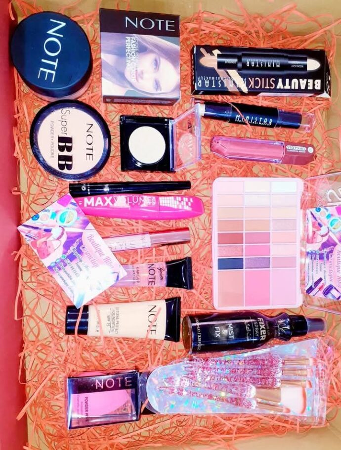 🌹pack maquillage 13 pièce 🌹