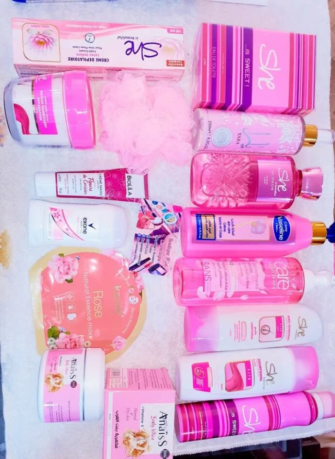 ⁦pack cosmétiques 15 piece⁩ - الصورة ⁦2⁩