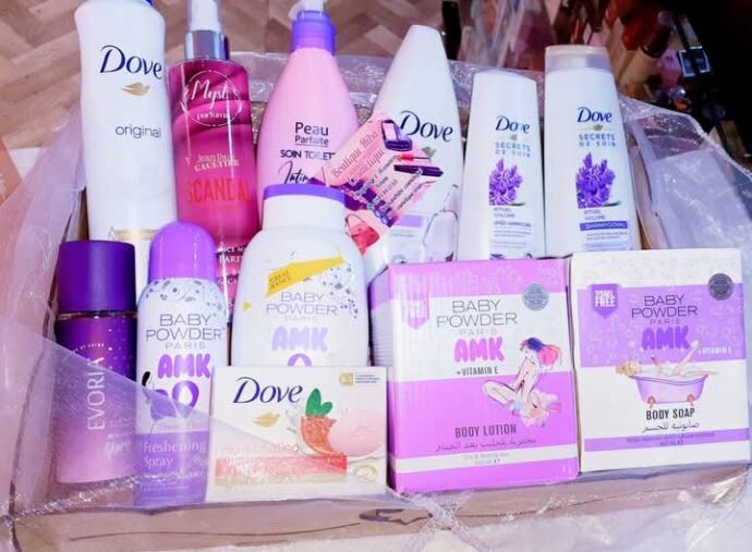 pack cosmétiques 12 pièce