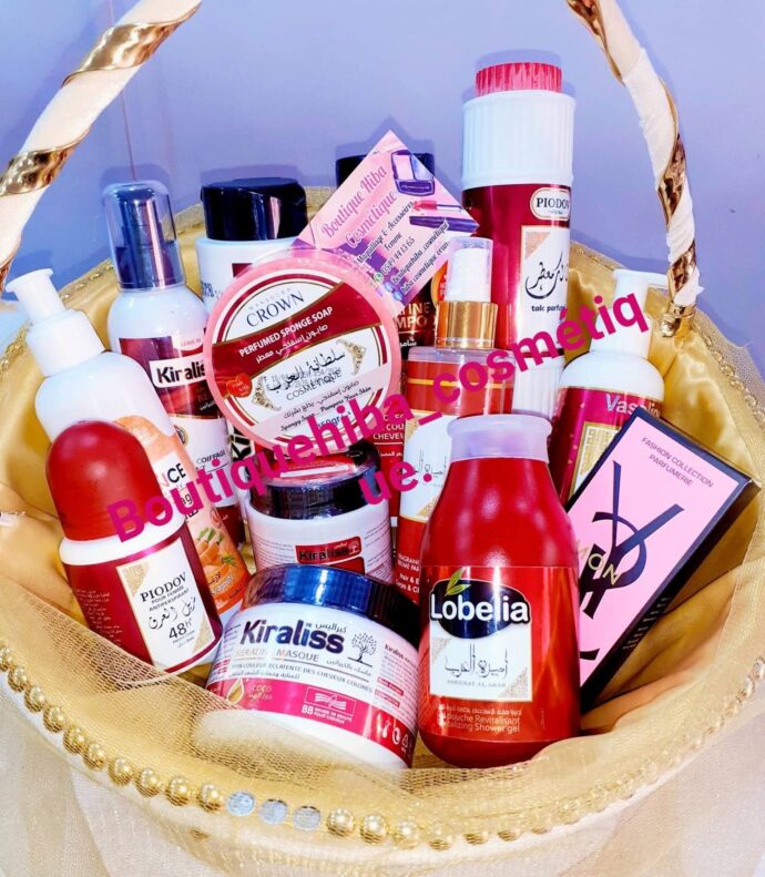 ⁦pack cosmétiques 13 pièce⁩ - الصورة ⁦2⁩