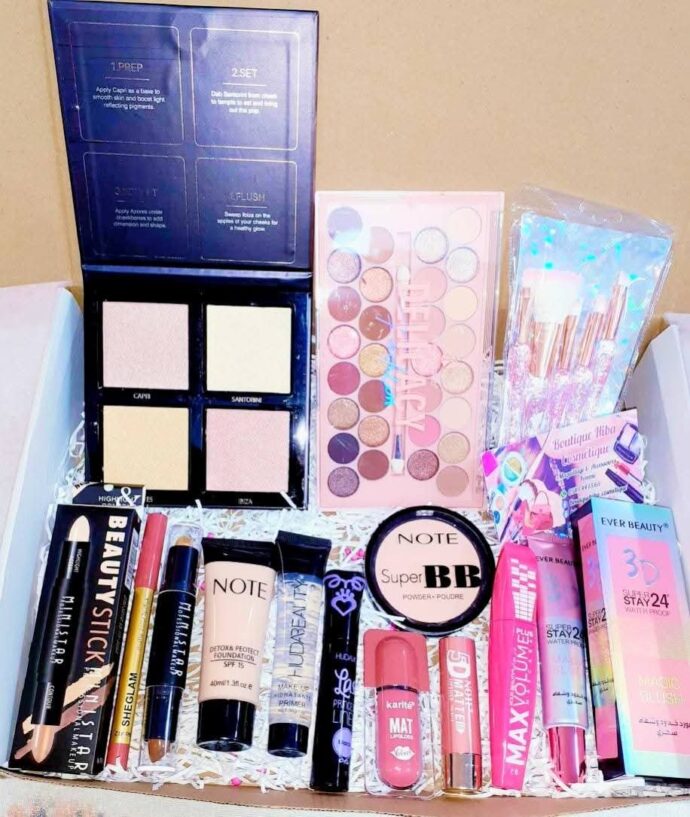 pack maquillage 13 pièce 💕