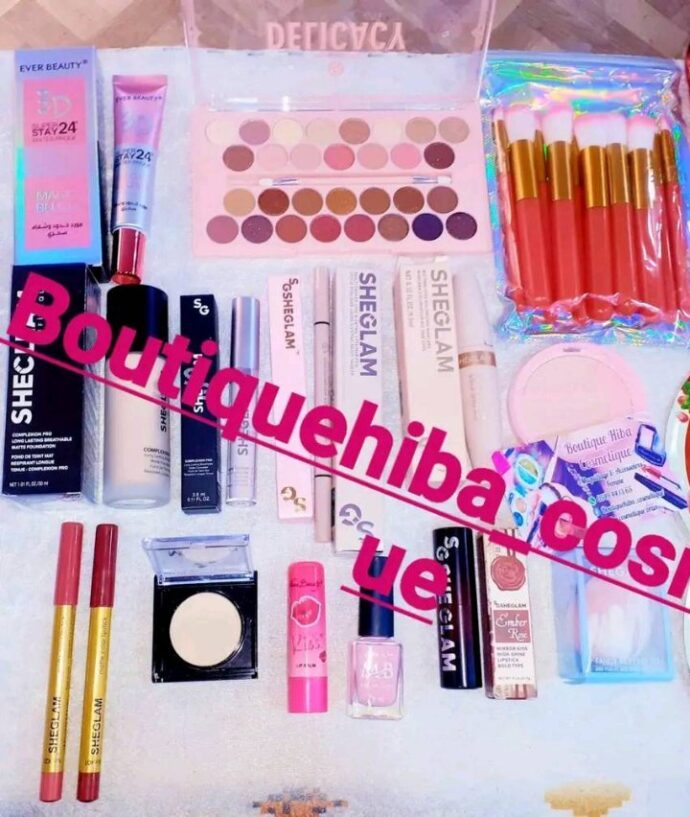 pack maquillage 16 pièce