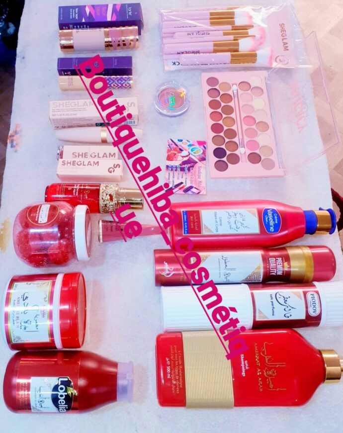 pack maquillage et cosmétiques16 piece avec box